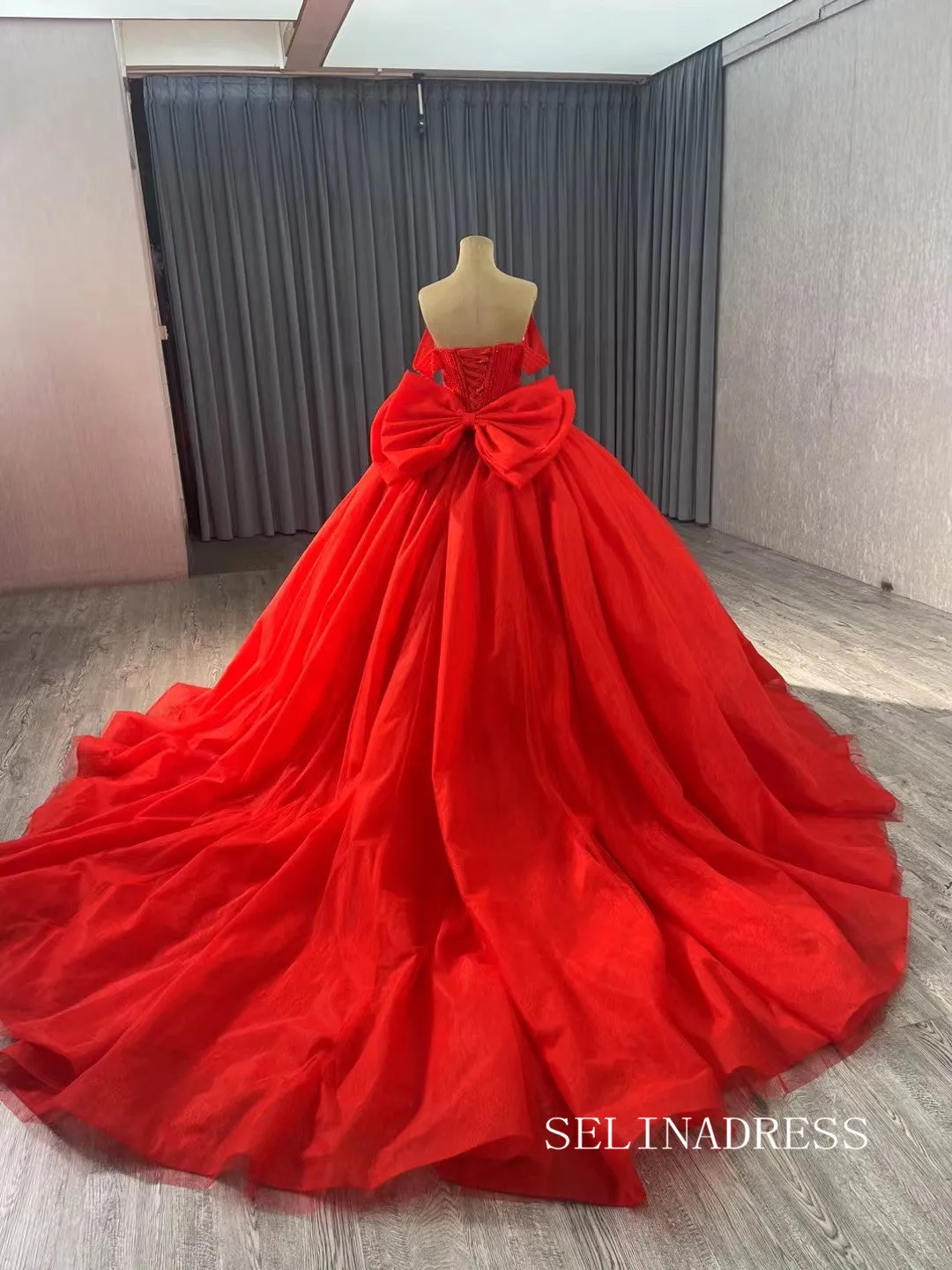 Luxury Red Ball Gown Wedding Dress Off-the-shoulder Beaded Long Formal Dresses Evening Dress 241075