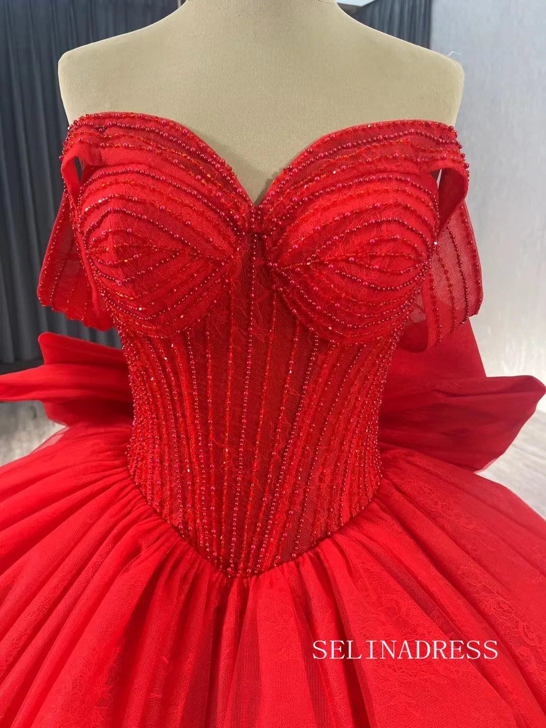 Luxury Red Ball Gown Wedding Dress Off-the-shoulder Beaded Long Formal Dresses Evening Dress 241075