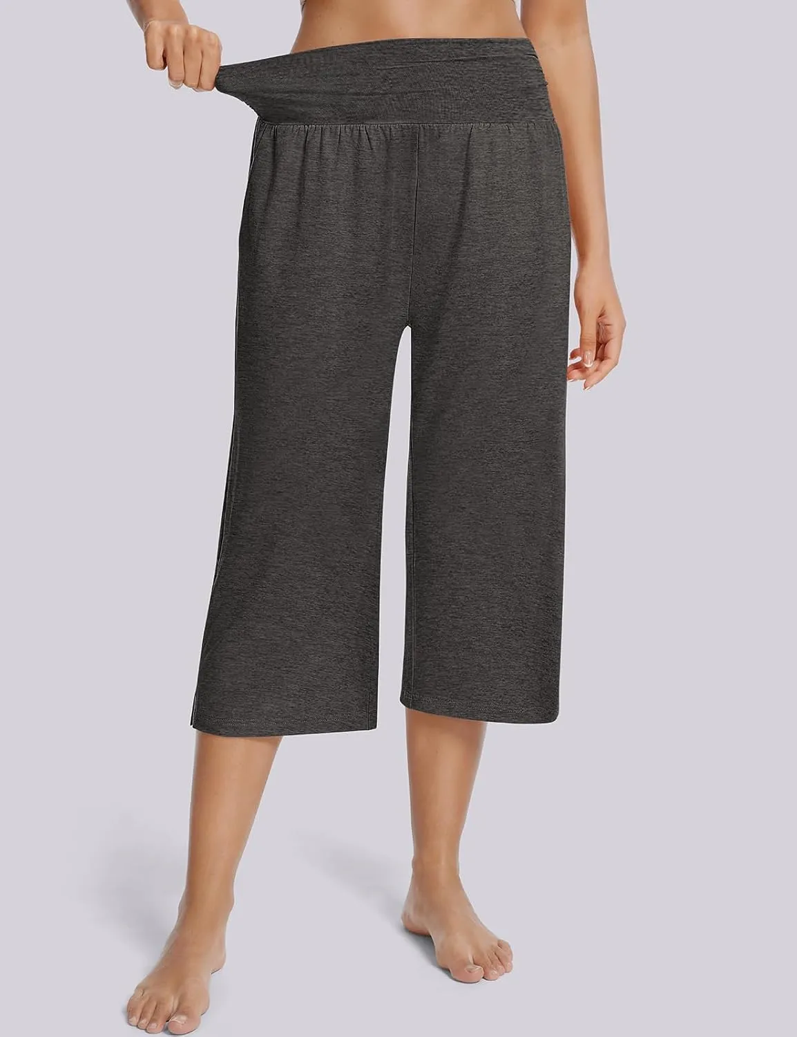 UEU Women's Summer Capris Yoga Pants for Women High Waisted Casual Wide Leg Loose Soft Pajamas with Pockets